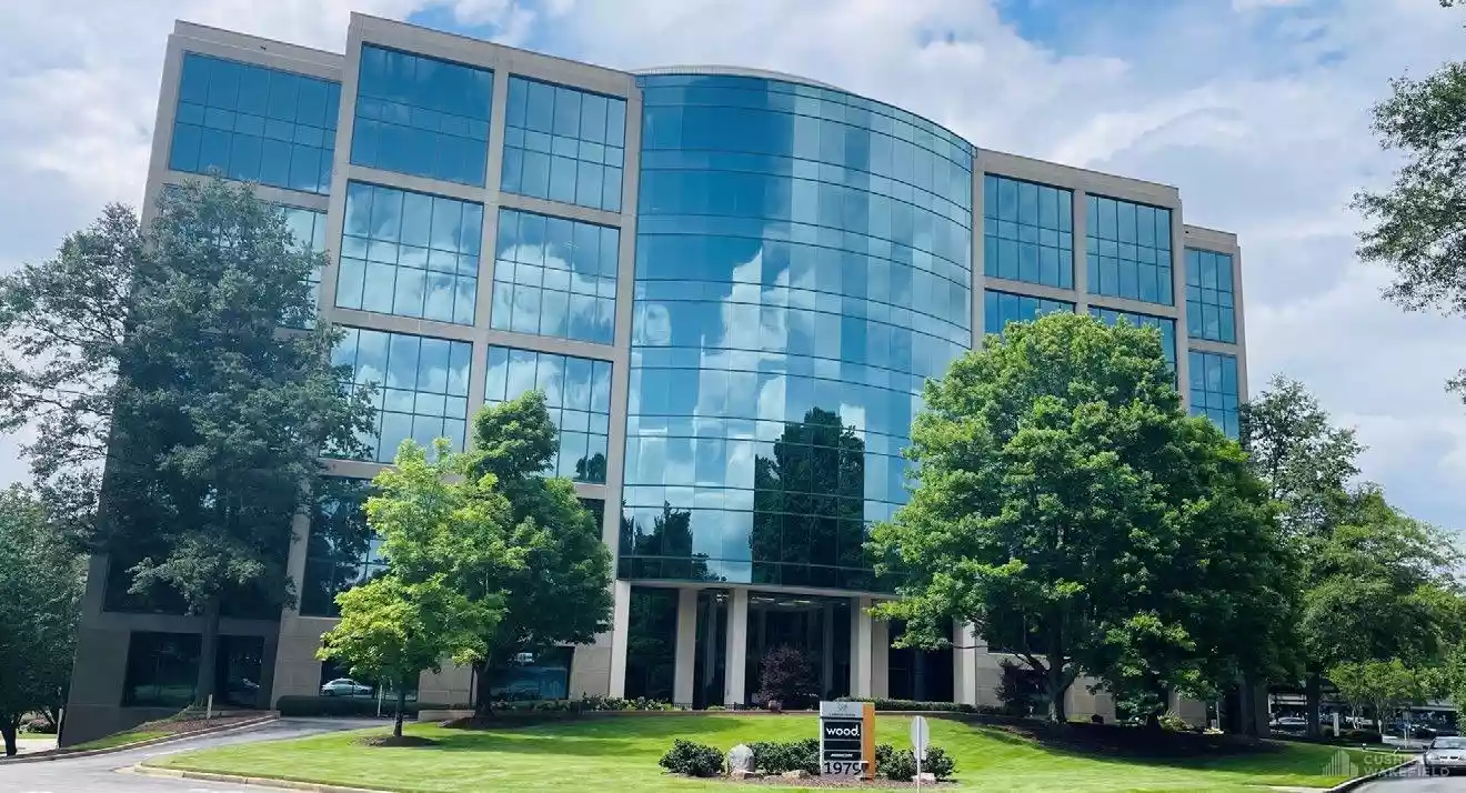 Tucker - Office
