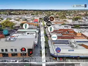 16 Eaton Mall