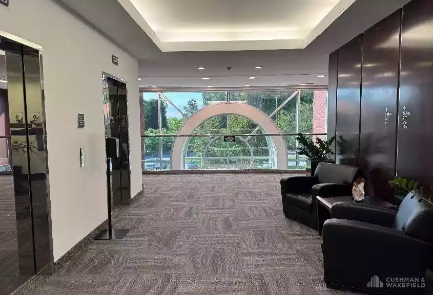 High Point - Office