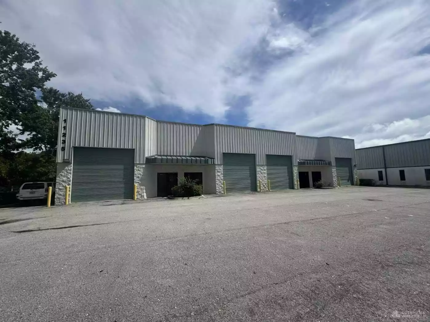  - Warehouse/Distribution