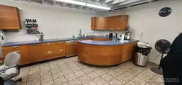 North York - Warehouse/Distribution