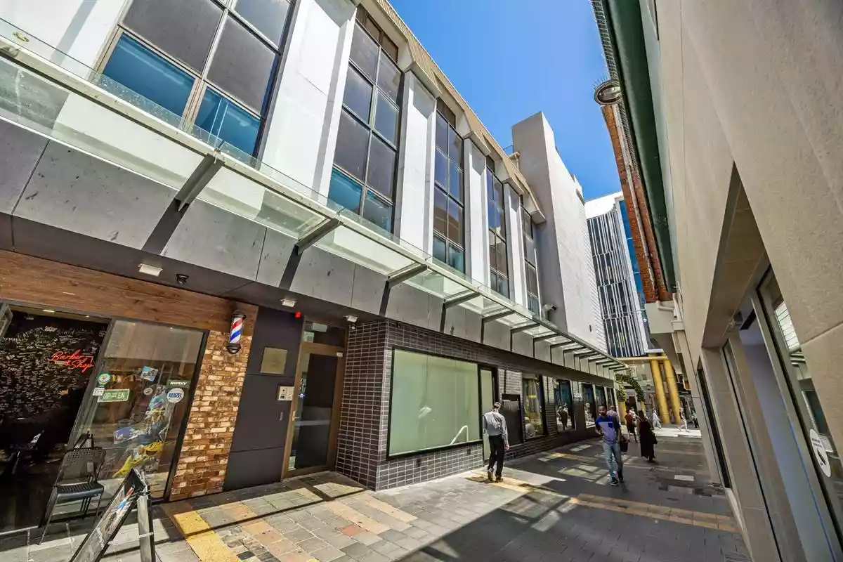 7 James Place