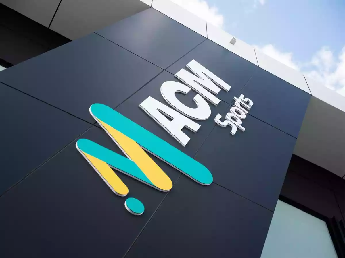 493 Mountain Highway