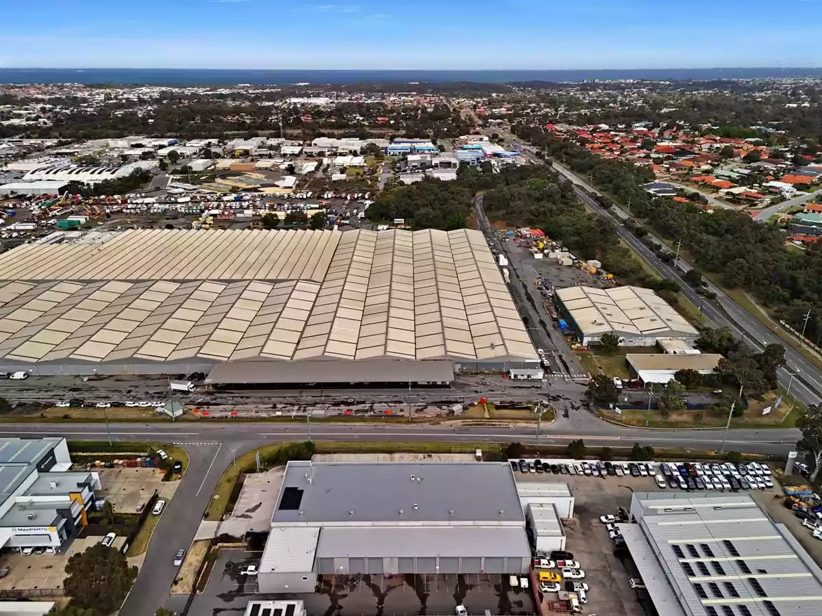 Units 2 & 3/1 Hathor Way