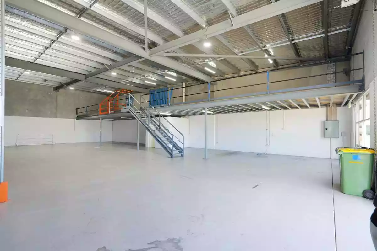 Units 2 & 3/1 Hathor Way