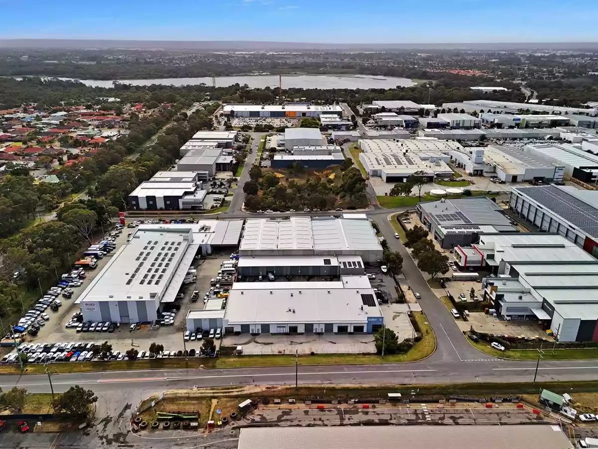 Units 2 & 3/1 Hathor Way