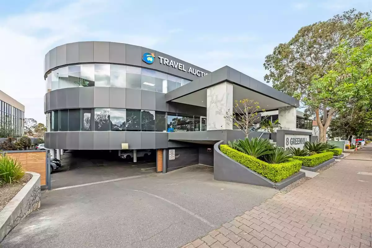 8 Greenhill Road