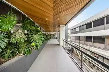 8 Greenhill Road
