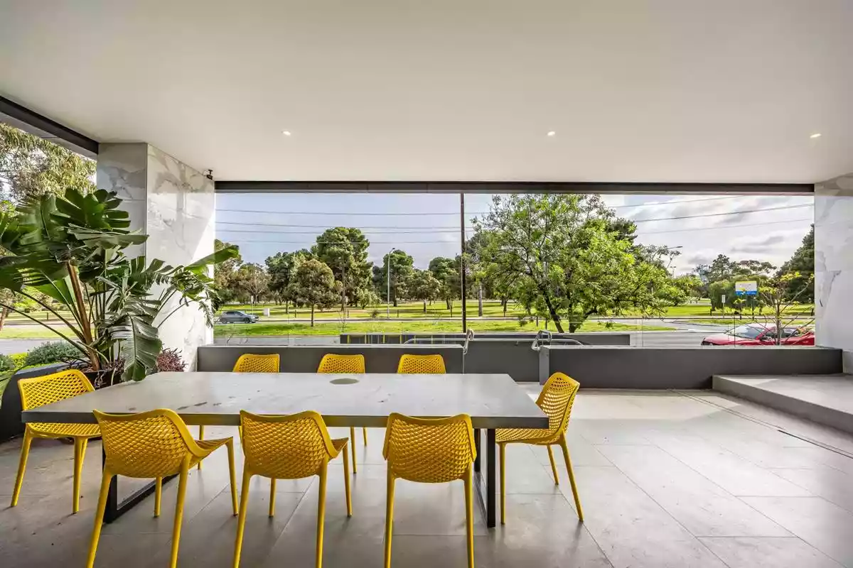 8 Greenhill Road