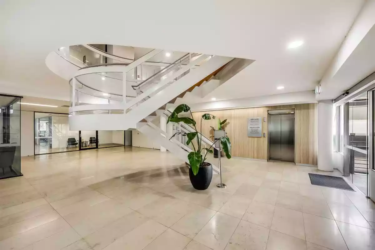 8 Greenhill Road