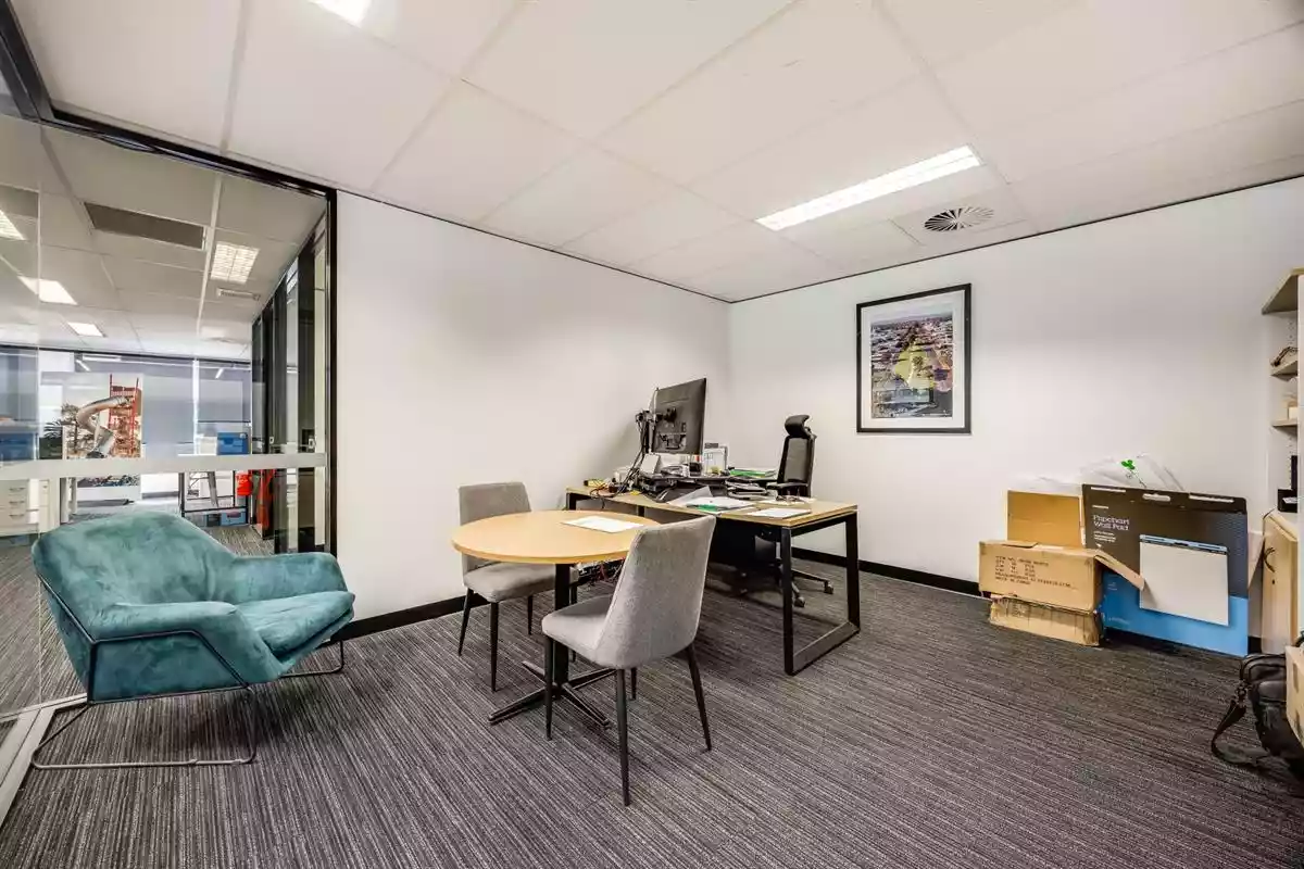 8 Greenhill Road