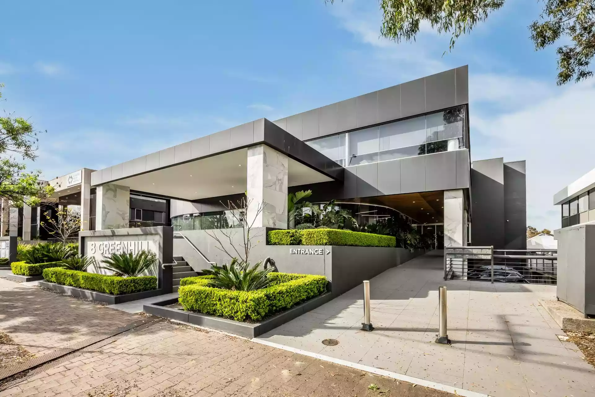 8 Greenhill Road