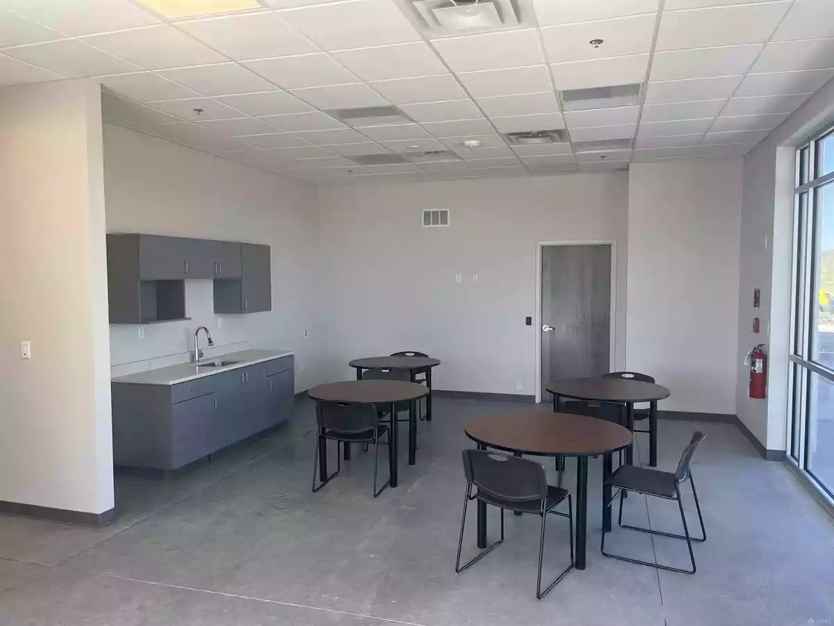 Olathe - Warehouse/Distribution