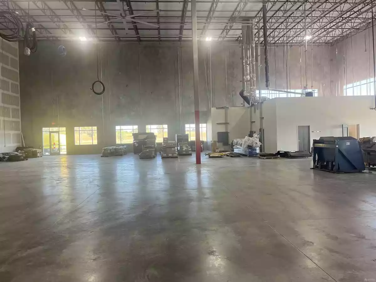 Olathe - Warehouse/Distribution