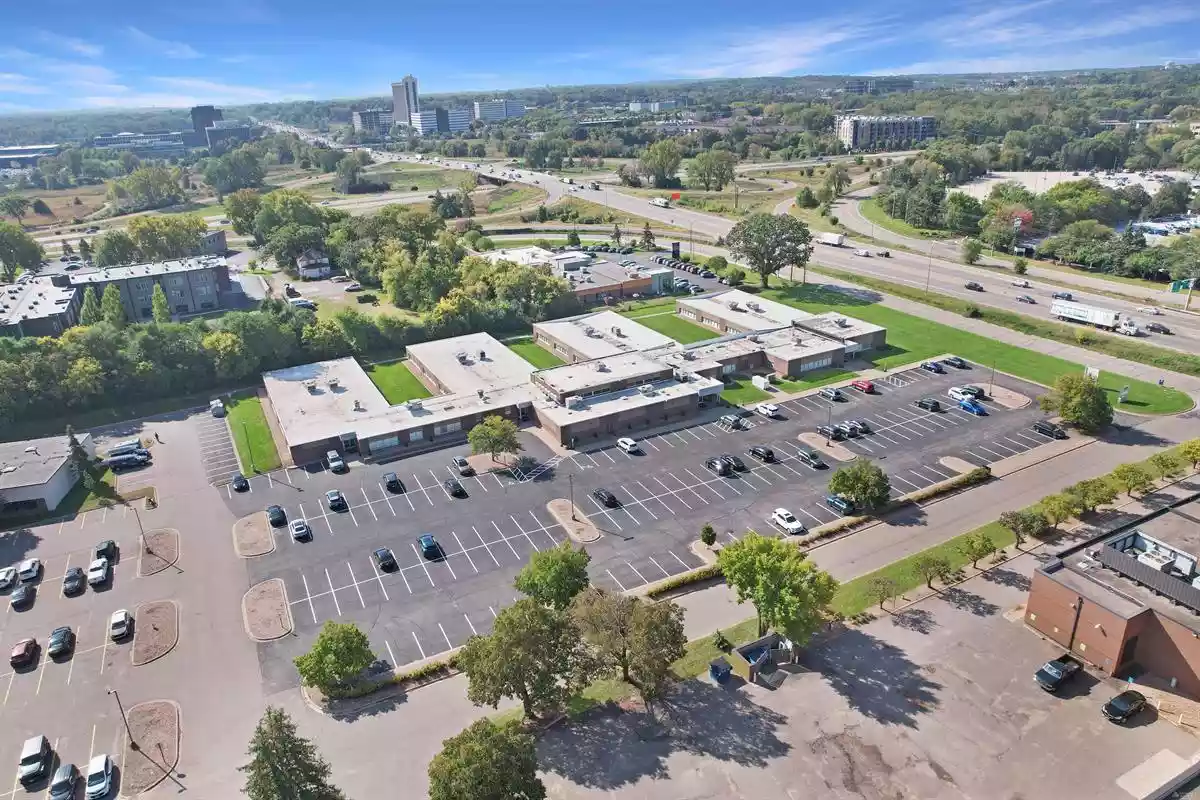 Golden Valley - Office Service