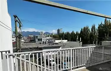 Vancouver - Warehouse/Distribution