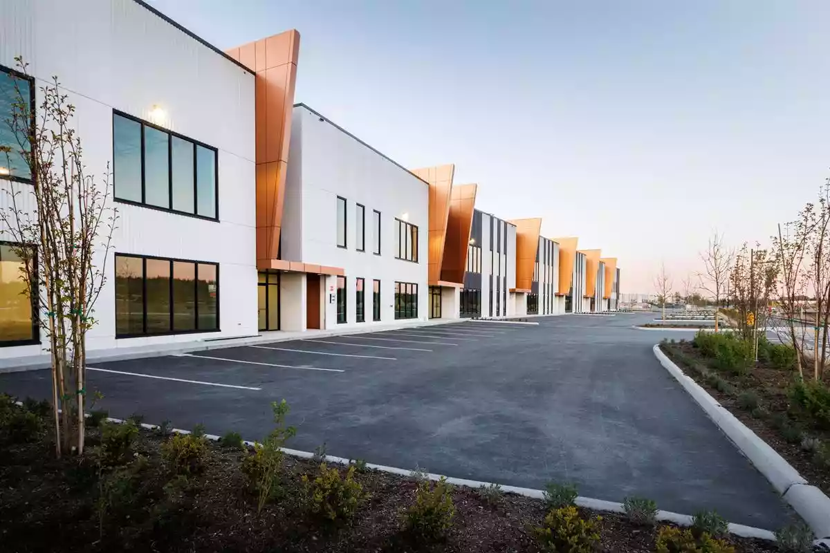 Coquitlam - Warehouse/Distribution