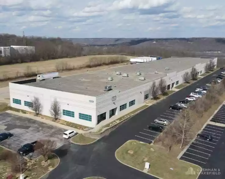 Airpark Business Center II D