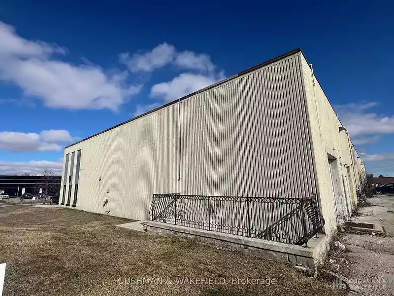 North York - Warehouse/Distribution