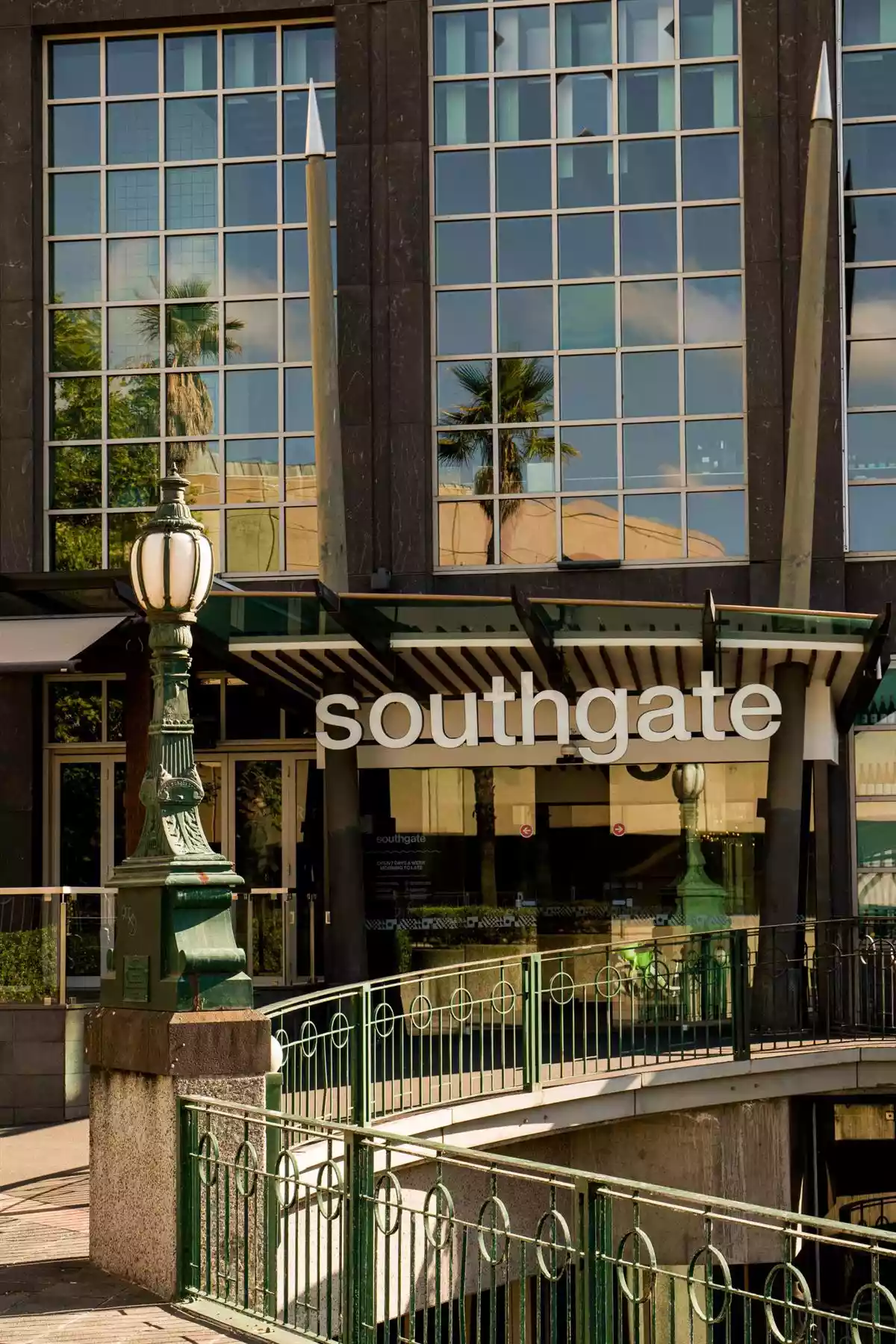 P8A-9/3 Southgate Avenue