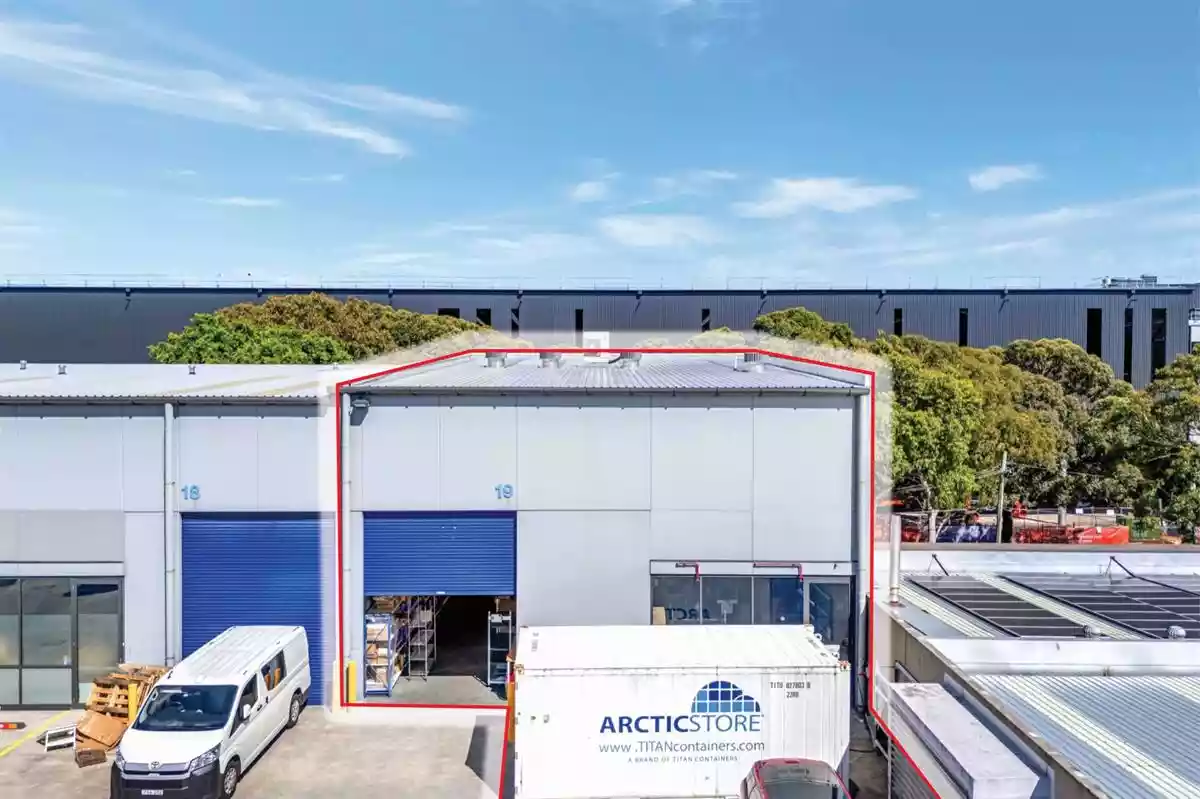 Unit 19/13-15 Baker Street