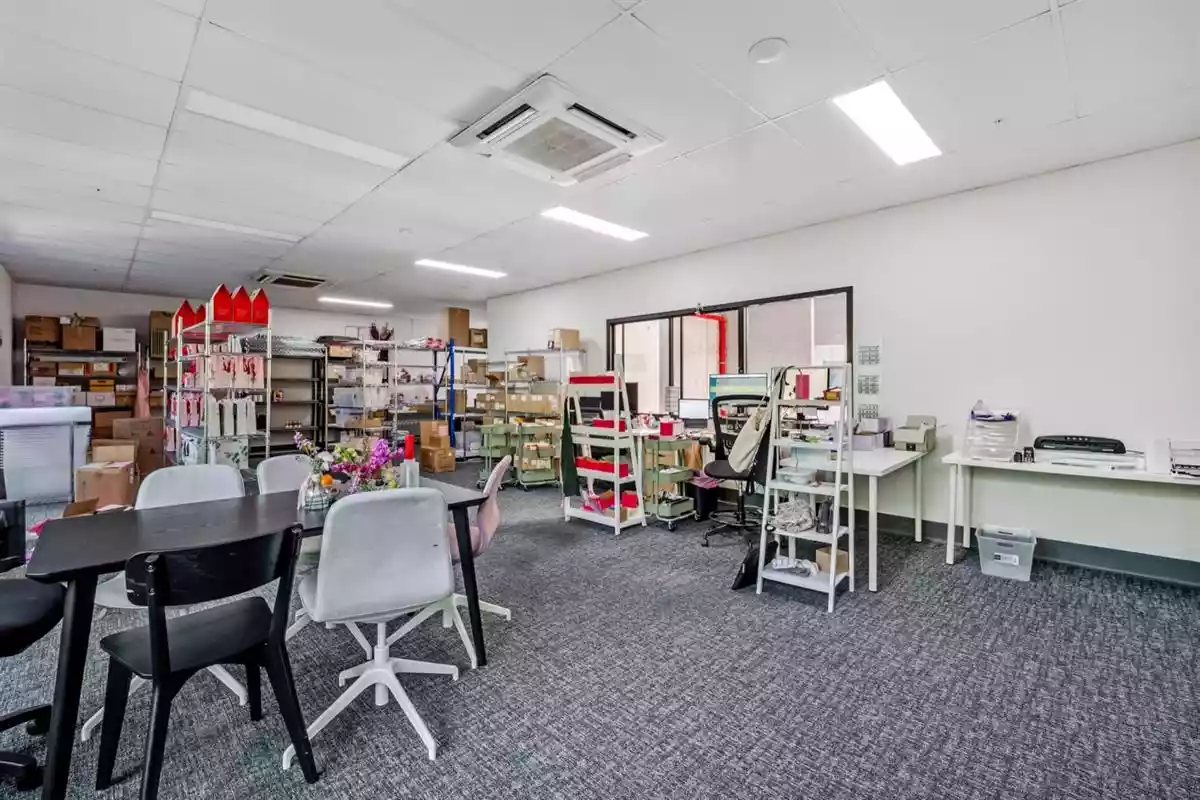 Unit 19/13-15 Baker Street