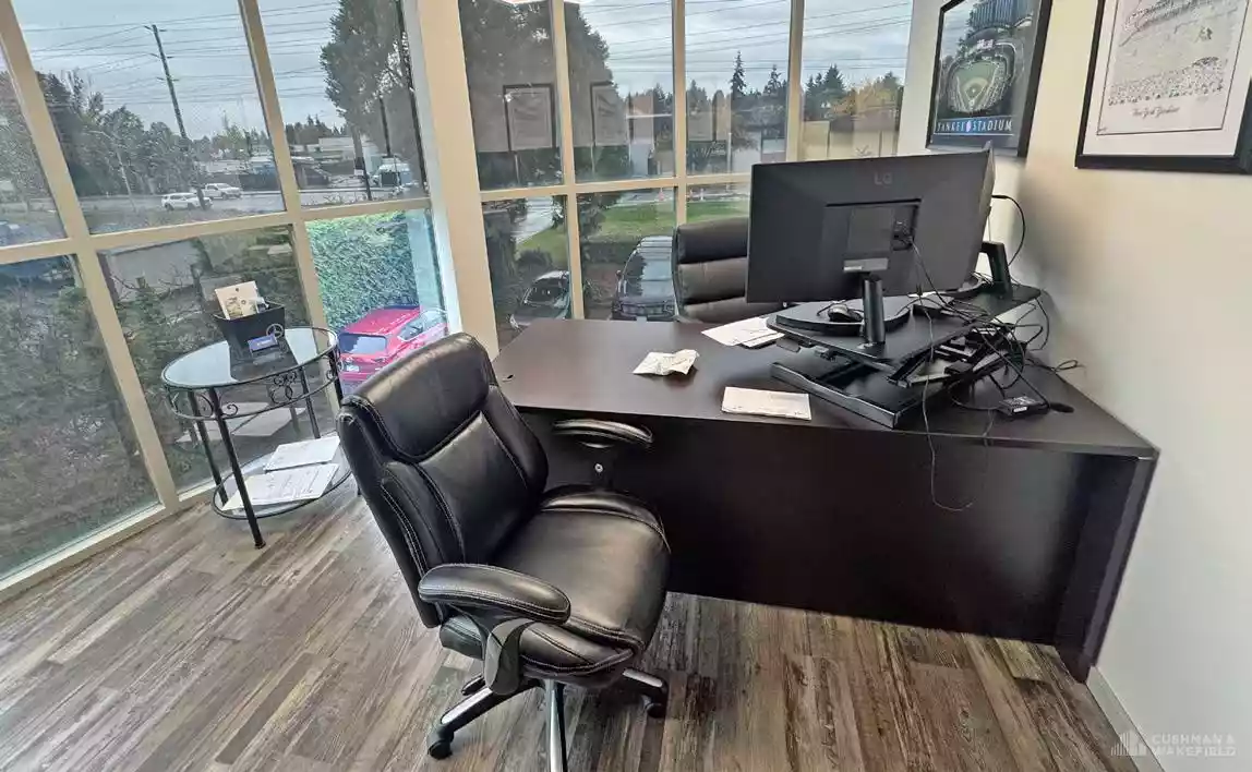 Port Coquitlam - Warehouse/Distribution