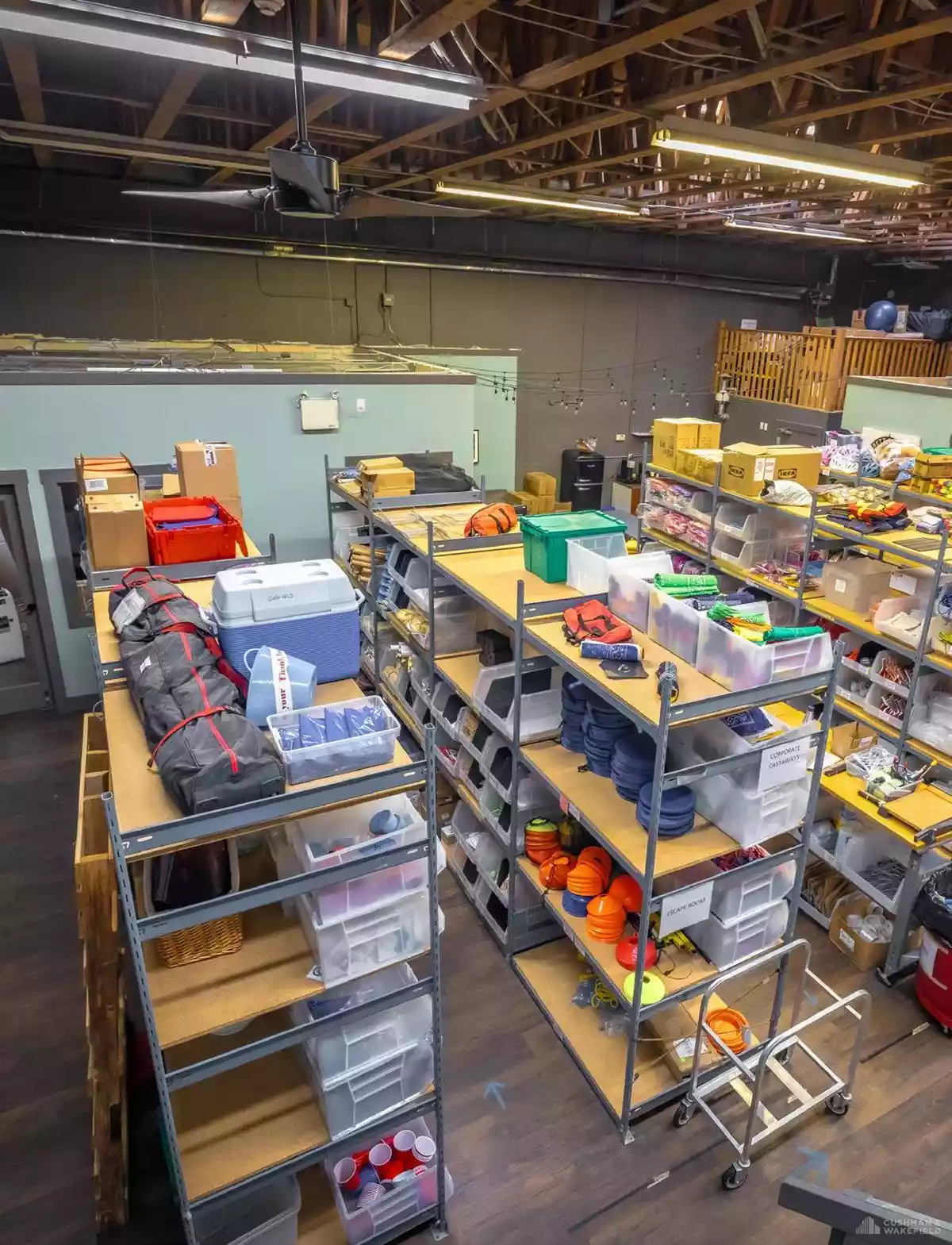 North Vancouver - Warehouse/Distribution