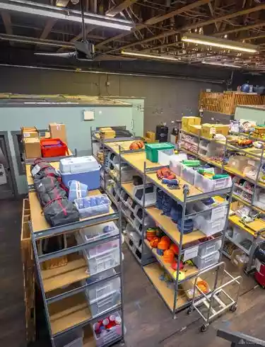 North Vancouver - Warehouse/Distribution