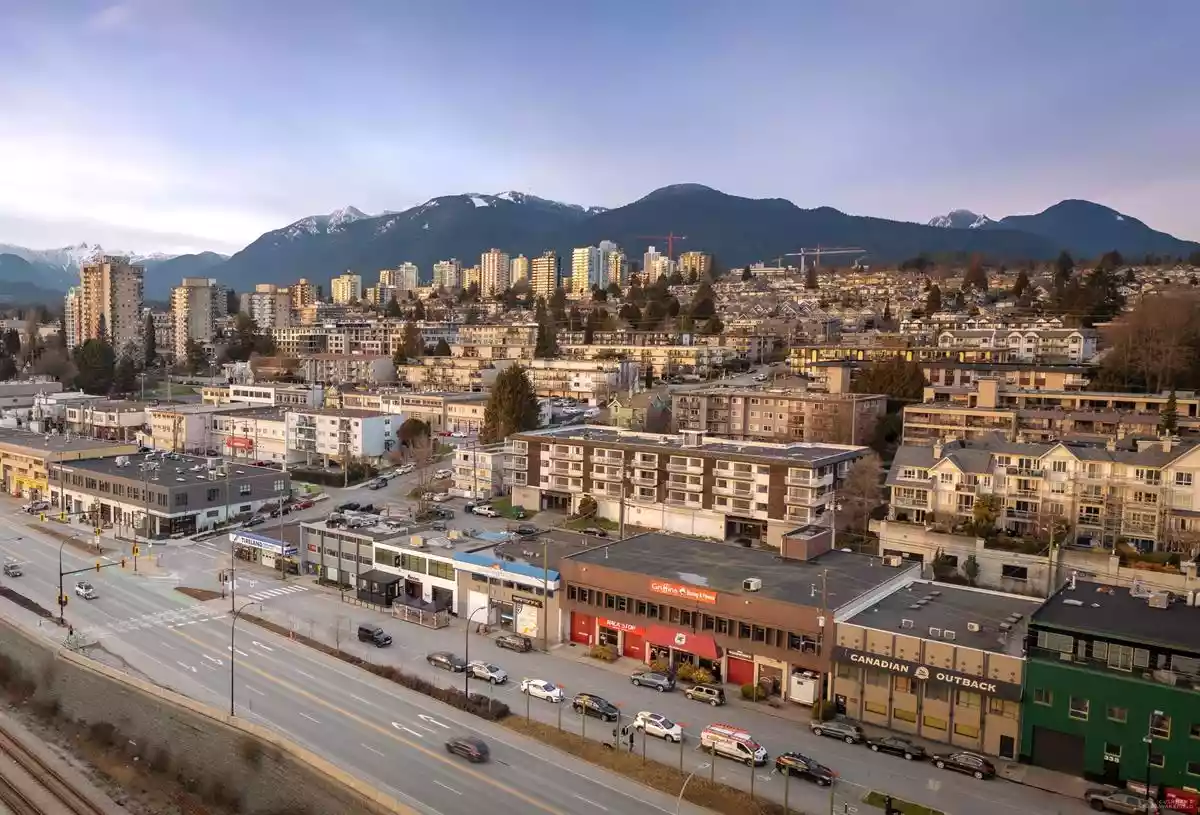 North Vancouver - Warehouse/Distribution