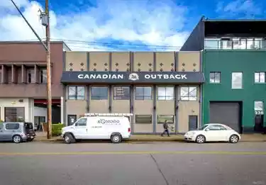 North Vancouver - Warehouse/Distribution