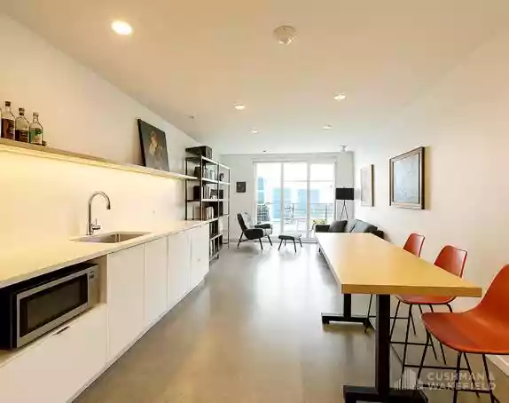 Vancouver - Warehouse/Distribution