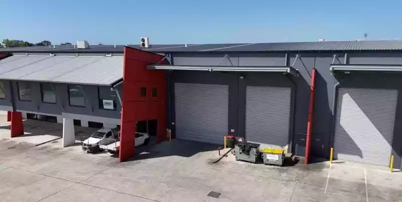 14/210 Robinson Rd E