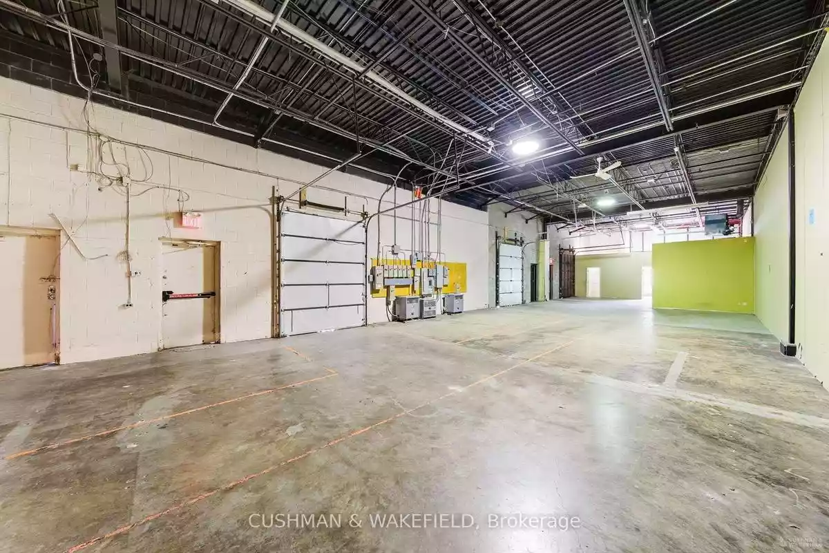 North York - Warehouse/Distribution
