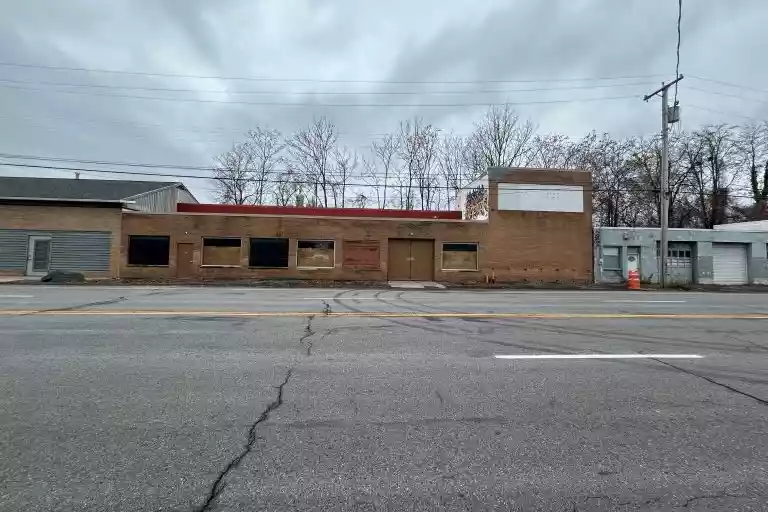 A1-1131 Erie Boulevard West