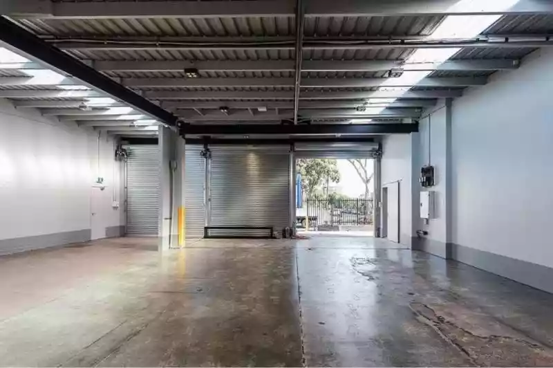 1225 Botany Road