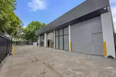 1225 Botany Road