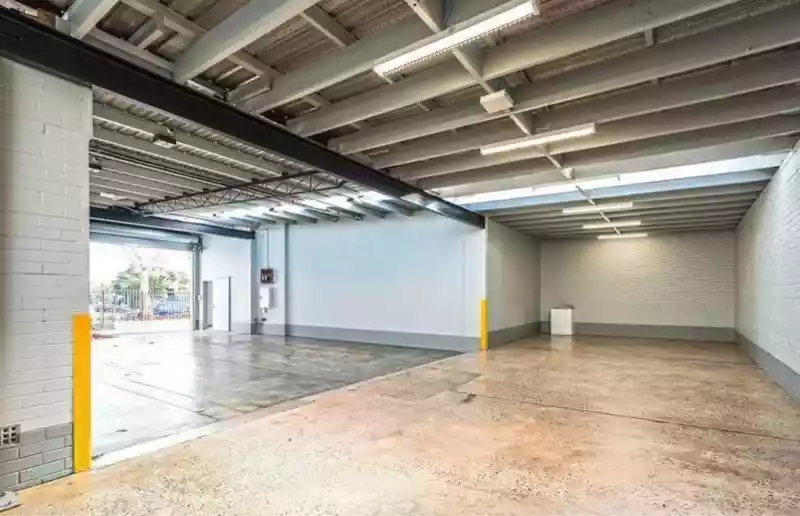 1225 Botany Road
