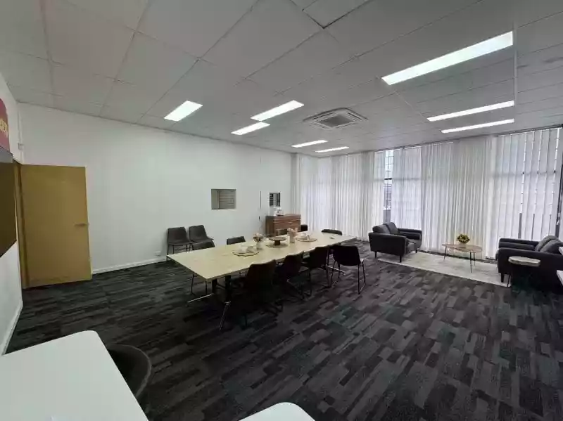 6/53-55 Governor Macquarie Drive