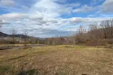 A2-11233 Corning Road East