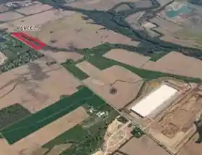 Commercial Point - Land