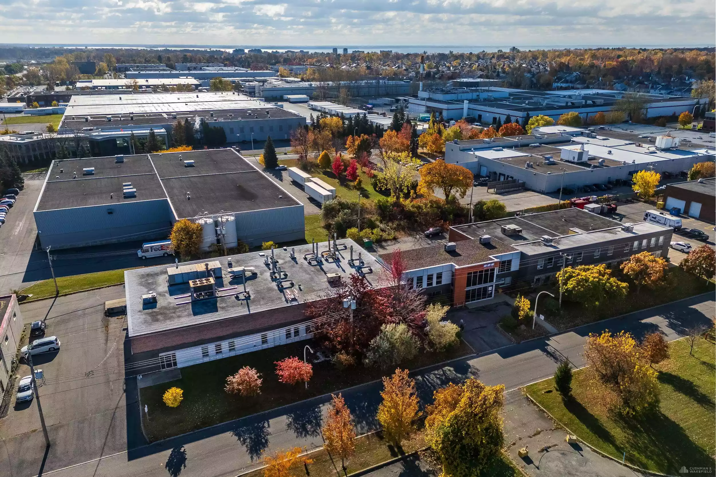 Pointe-Claire - Warehouse/Distribution