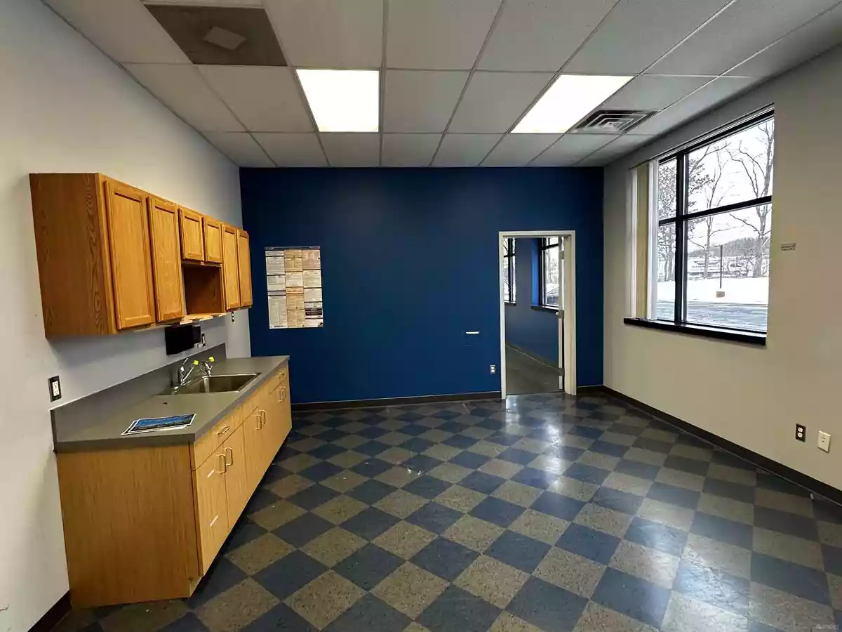 Brighton - Office Service