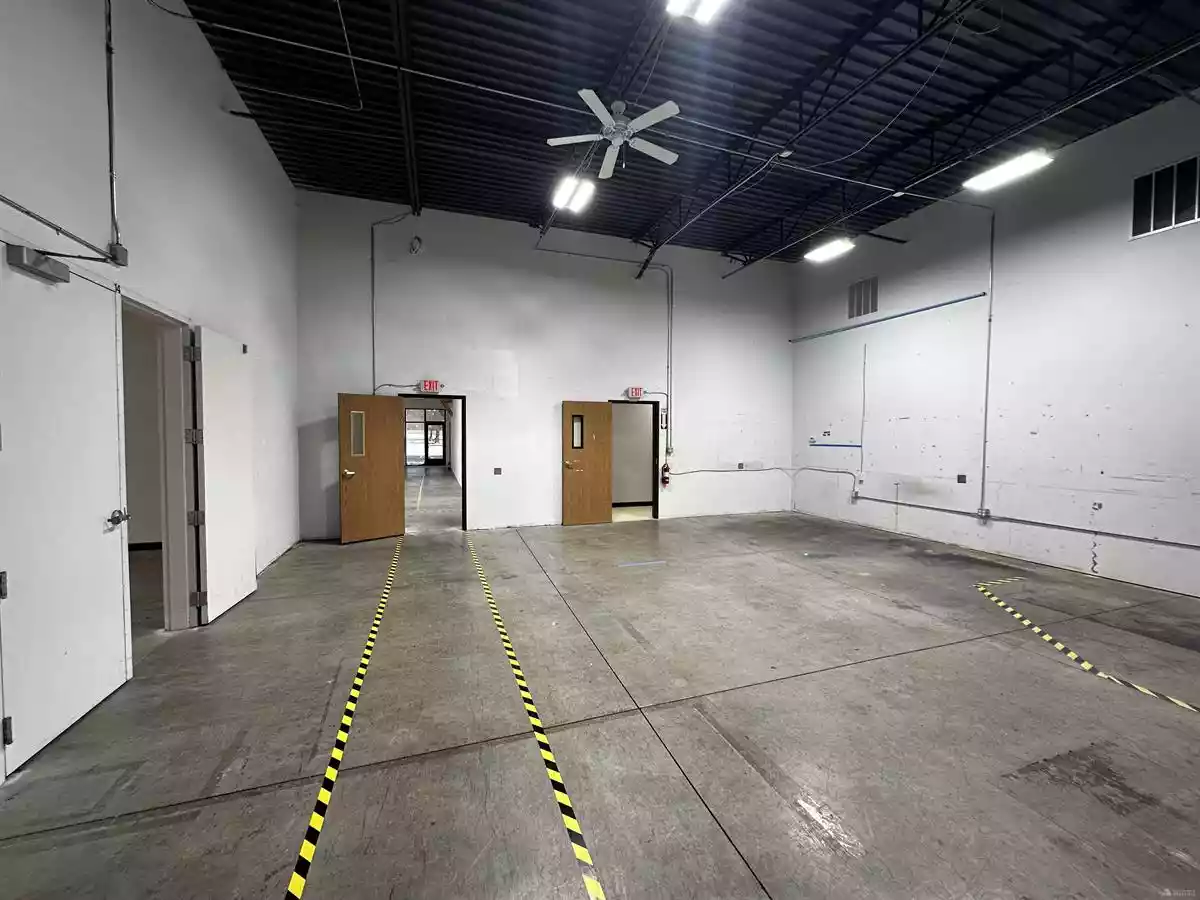 Brighton - Office Service