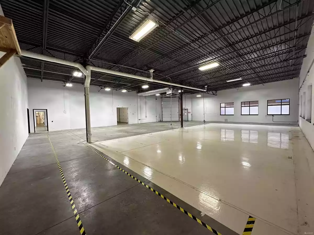 Brighton - Office Service