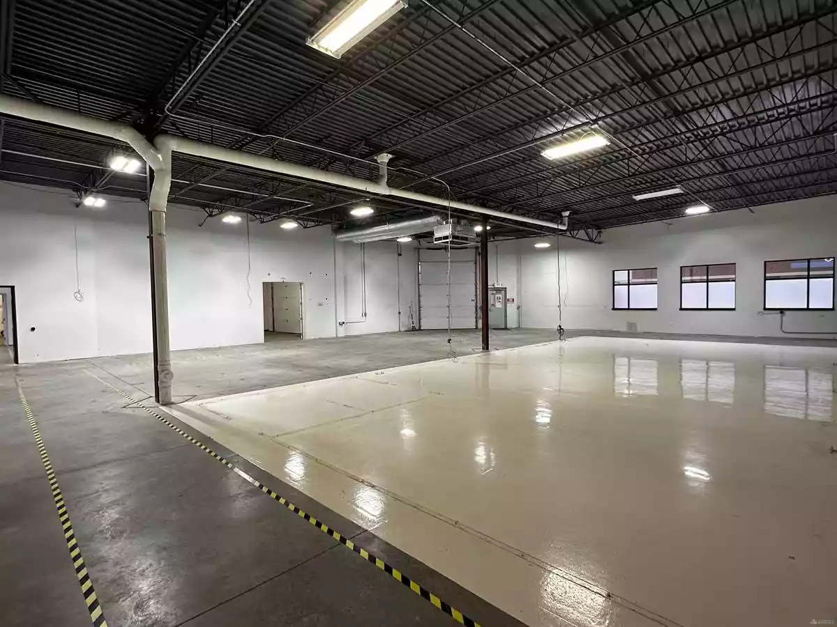 Brighton - Office Service