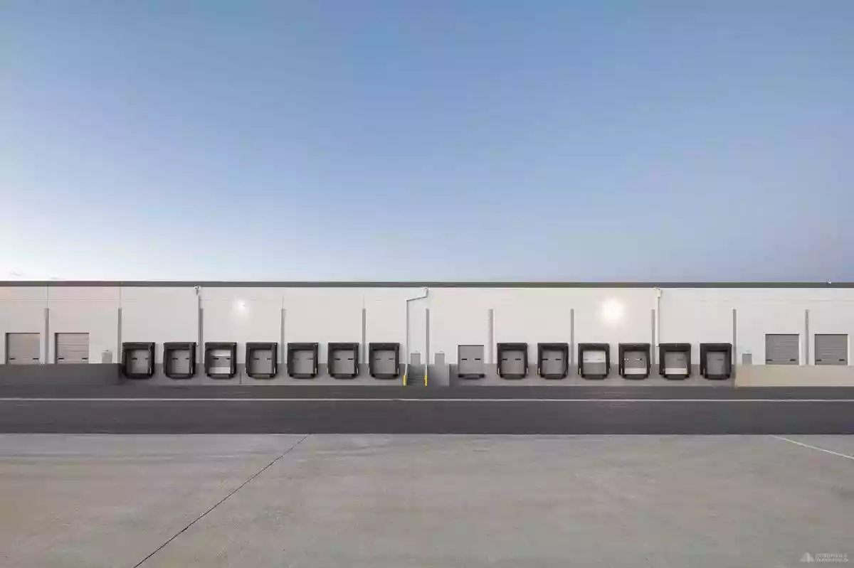 Vista - Warehouse/Distribution