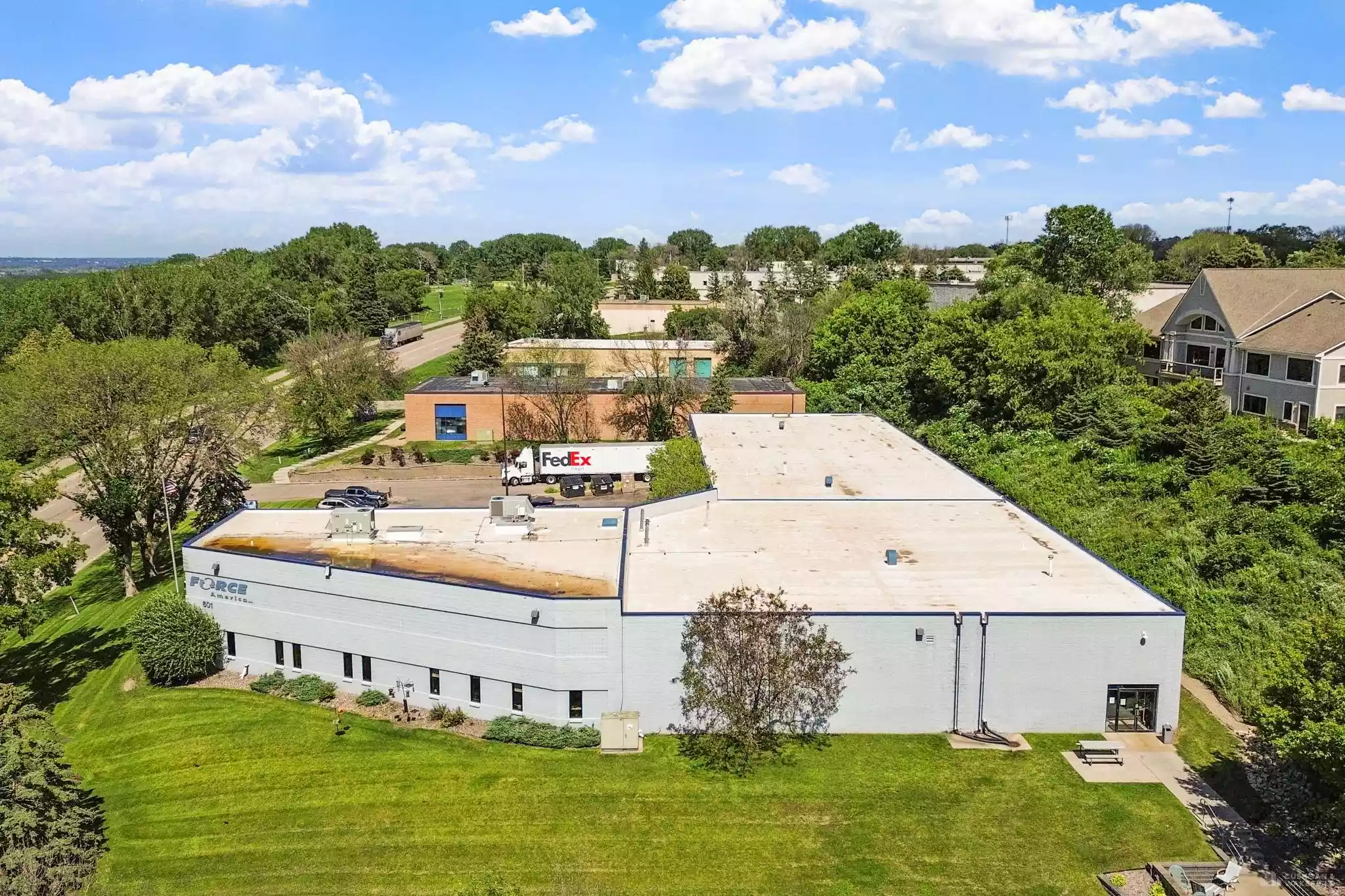 Burnsville - Warehouse/Distribution