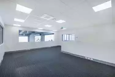 2B/670 Macarthur Avenue