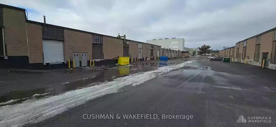 North York - Warehouse/Distribution